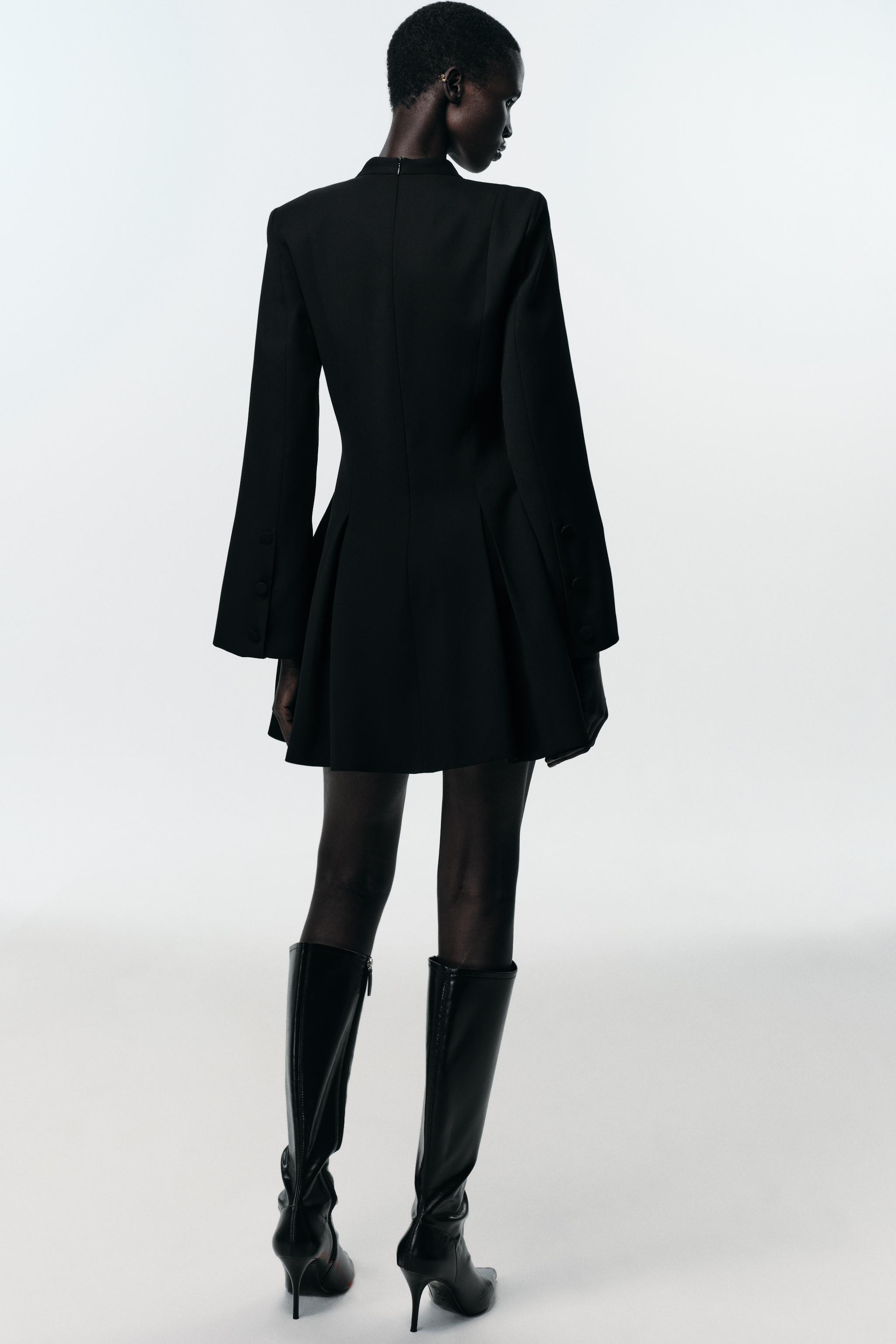 ROBE MINI À ÉPAULETTES